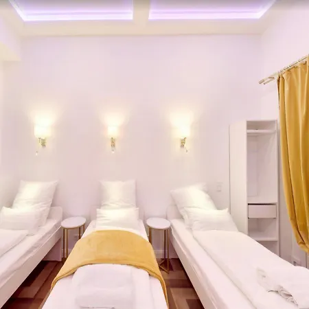 Апартаменты Hevals Palace