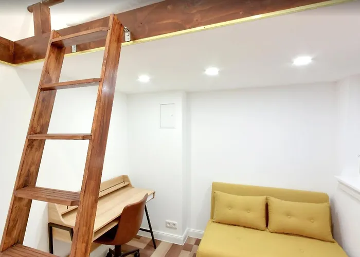 Hevals Palace * ברלין